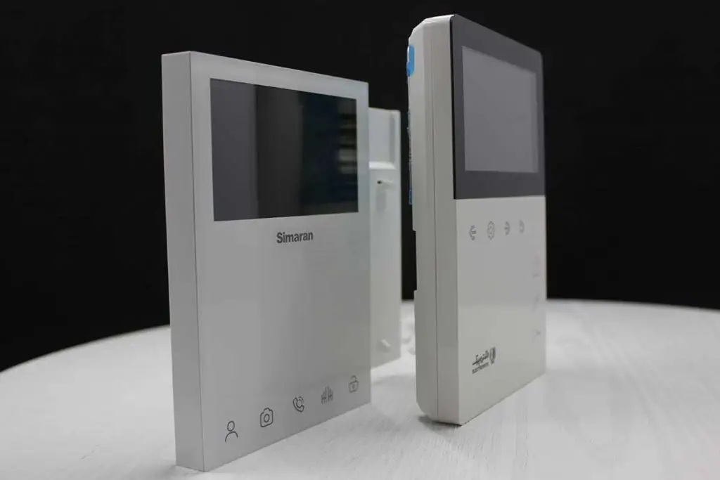 سمت راست مدل 897 الکتروپیک و سیمت چپ HS-43TKM100I2 سیماران